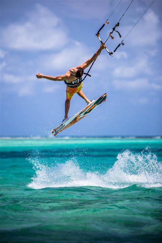 Lerne Kitesurfen